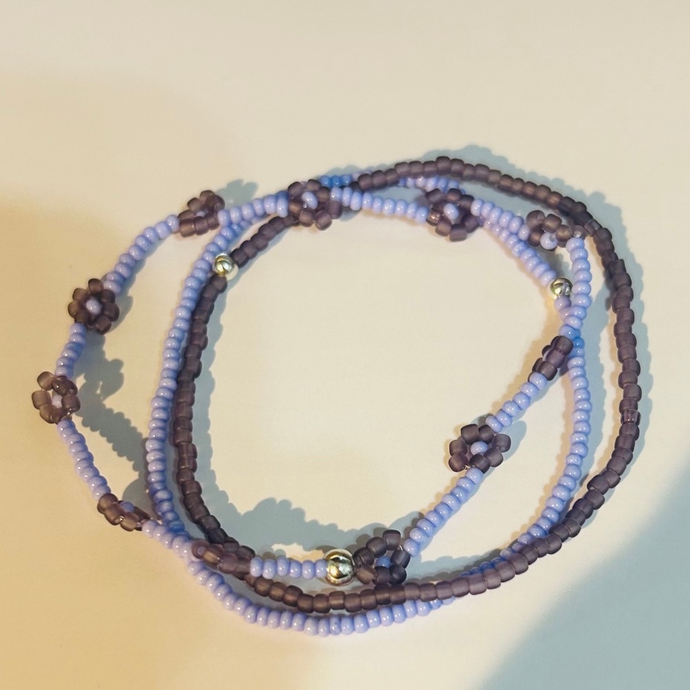 Set of 3 Stacking Bead Lilac/Purple Bracelets, includes 1 Daisy Style + 2 others